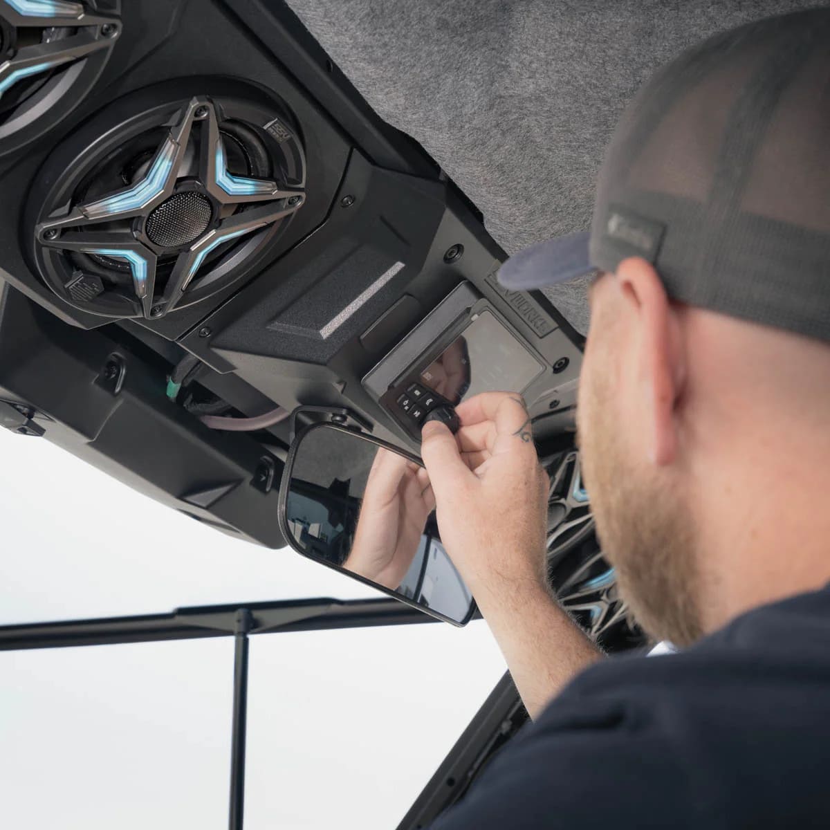 SSV Works '26+ Can-Am Defender HD11 MRB4 5-Phase V-Spec 1.65 KW 7-Speaker Audio Kit