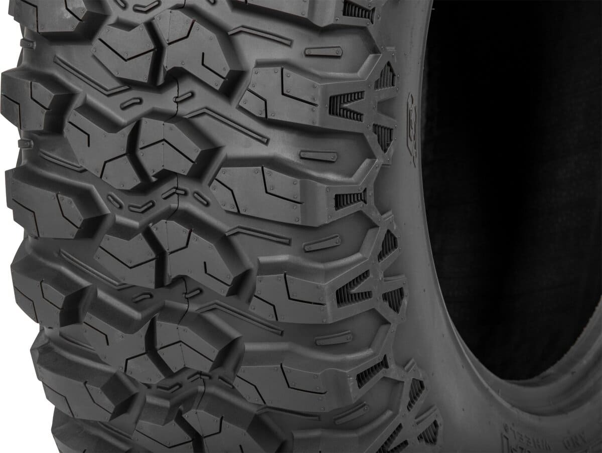 System 3 Matte Black SB-7 Beadlock & Sedona Trail Saw Wheel & Tire Kit