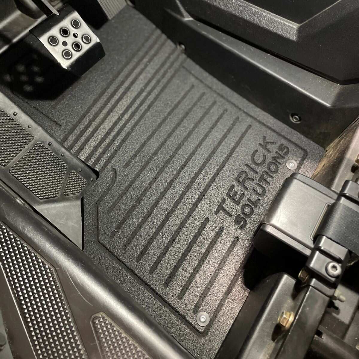 Terick Solutions '22+ Polaris RZR Pro R Rubber Floor Mats
