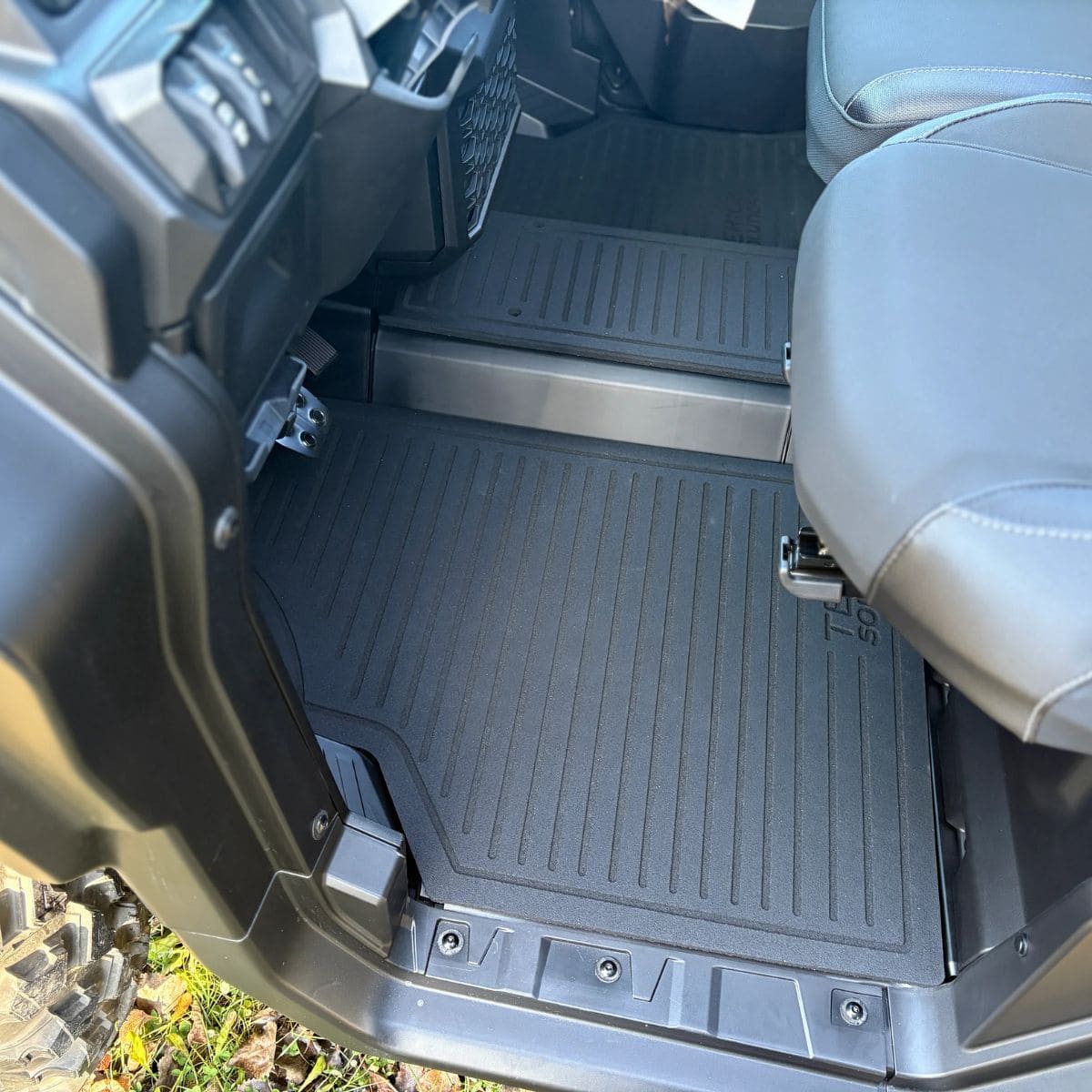 Terick Solutions Can-Am Defender HD11 Rubber Floor Mats