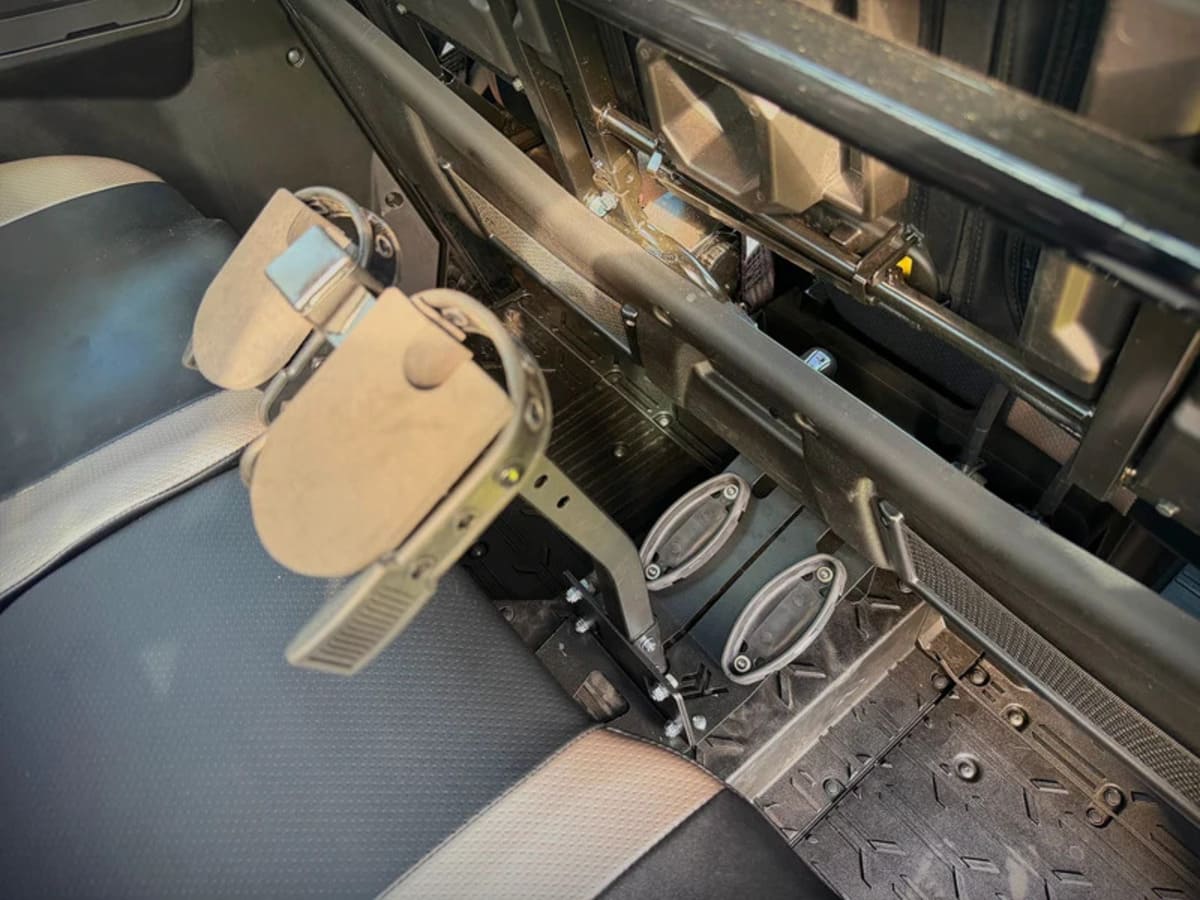 Thumper Fab '24-'27 Kawasaki Ridge Center Floor Gun Mount