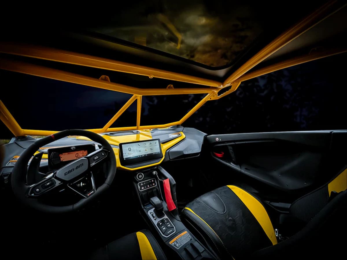 Thumper Fab Can Am Maverick R Roll Cage 2-seat