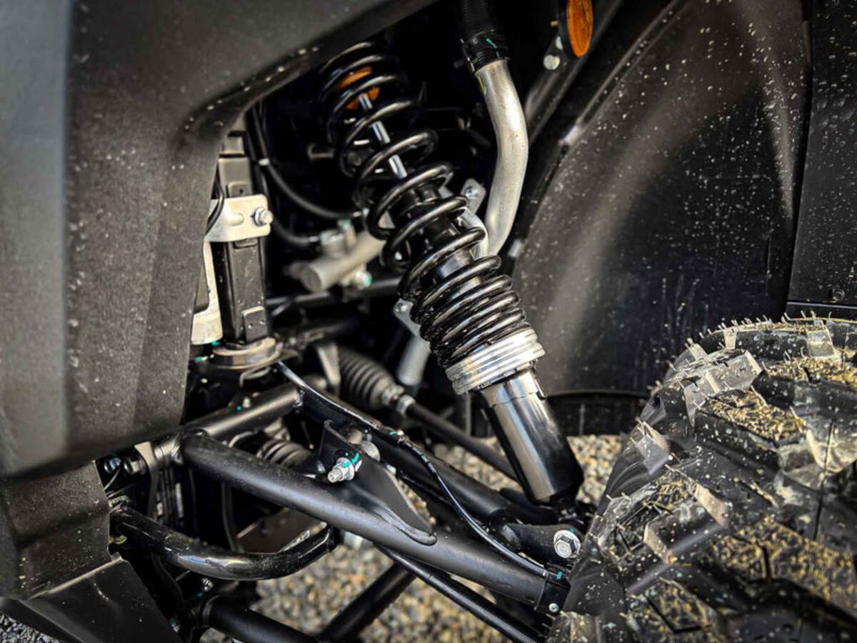 Thumper Fab CF Moto UForce U10 Pro 2" Lift Kit