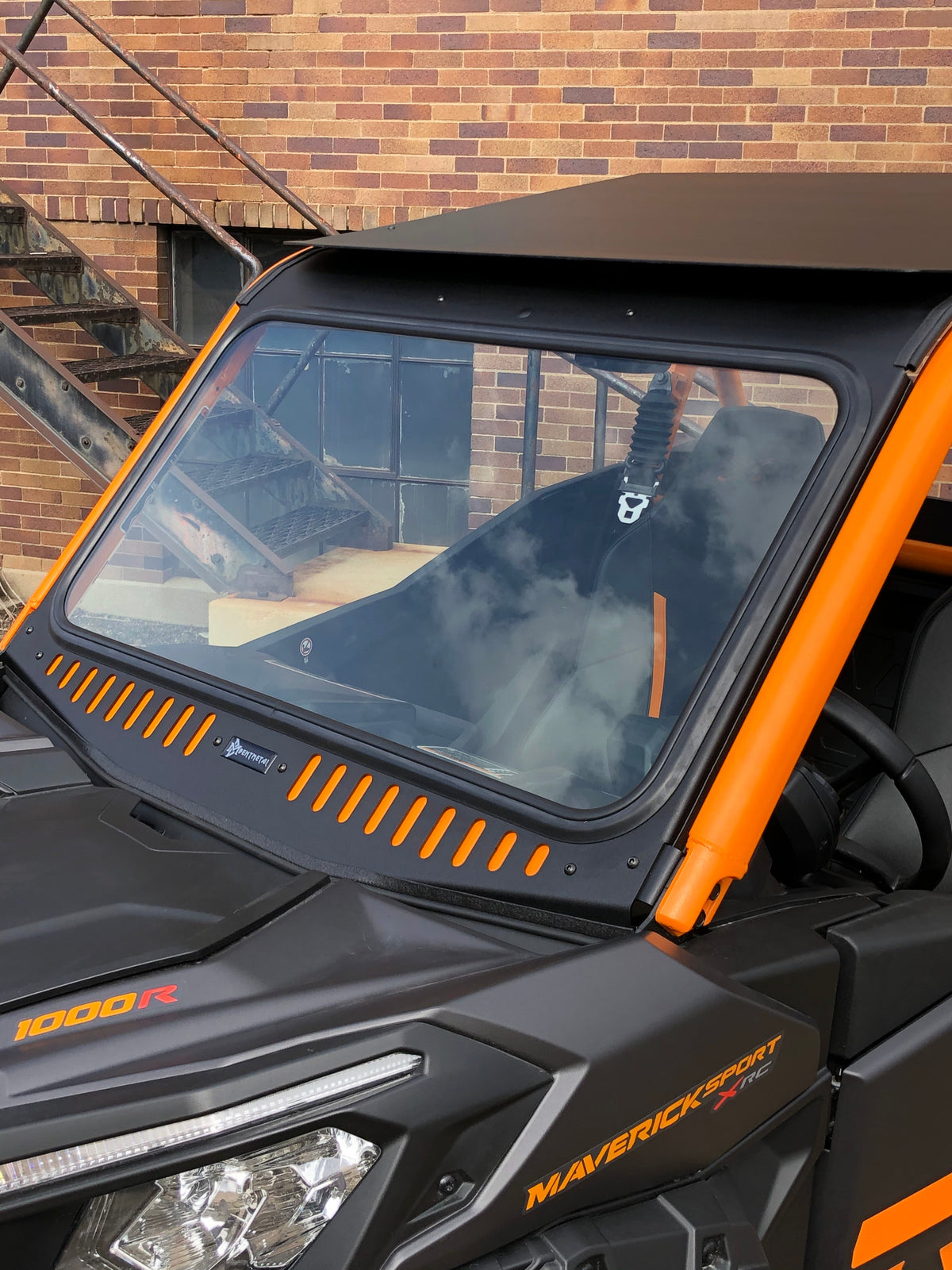 Bent Metal Can-Am Maverick/Commander Vented Glass Windshield