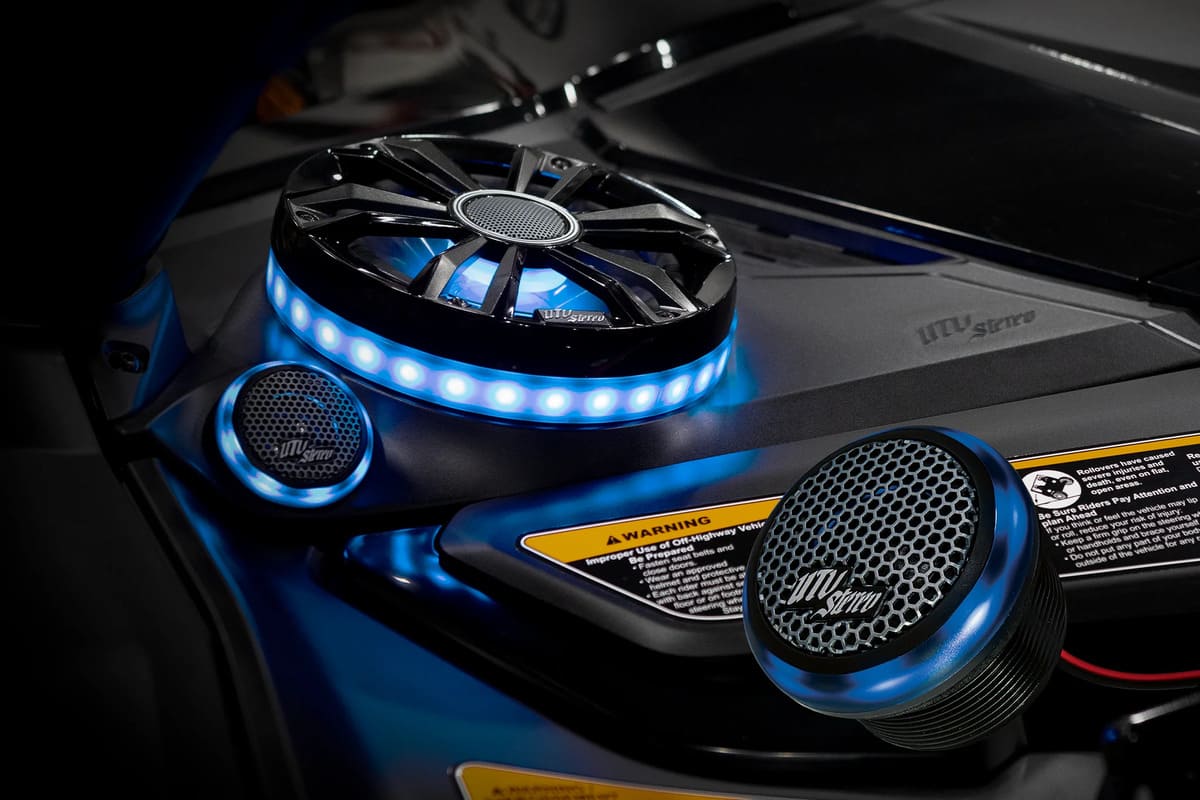 UTV Stereo Can-Am Maverick R BRP GO Elite Series Stage 7 Stereo Kit