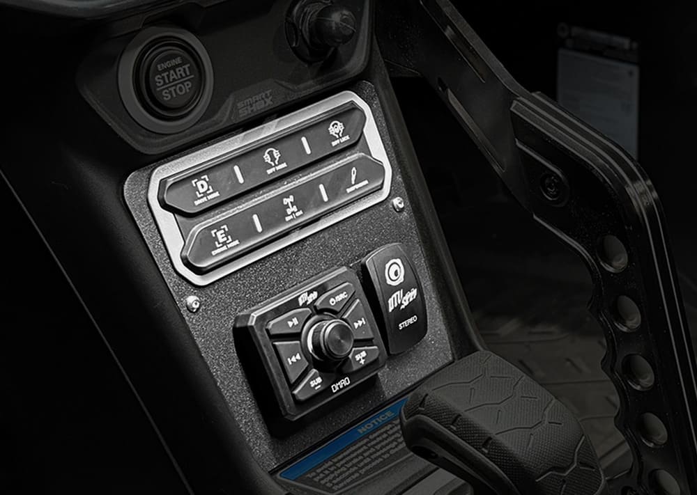 UTV Stereo Can-Am Maverick R Elite Series Stage 6 Stereo Kit