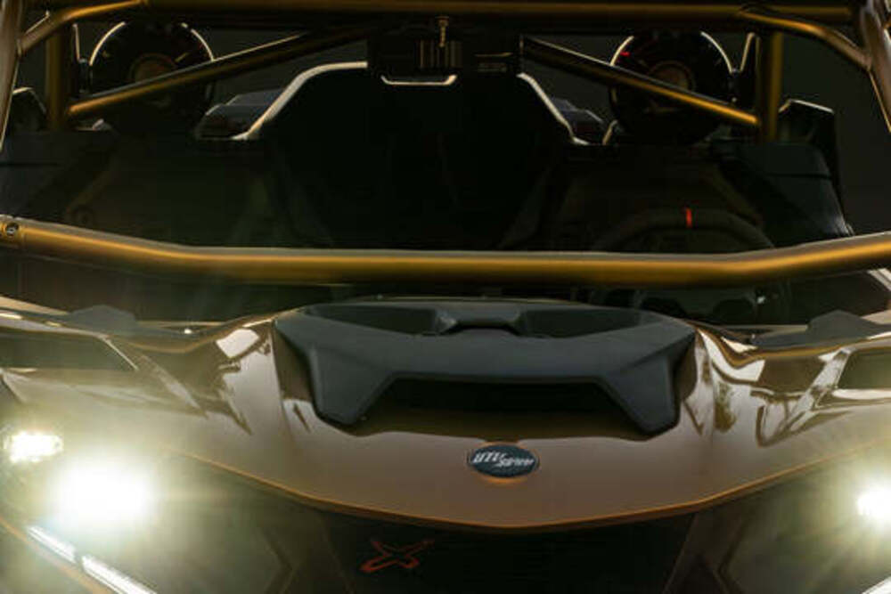 UTV Stereo Can-Am Maverick R Signature Series Stage 6 Stereo Kit