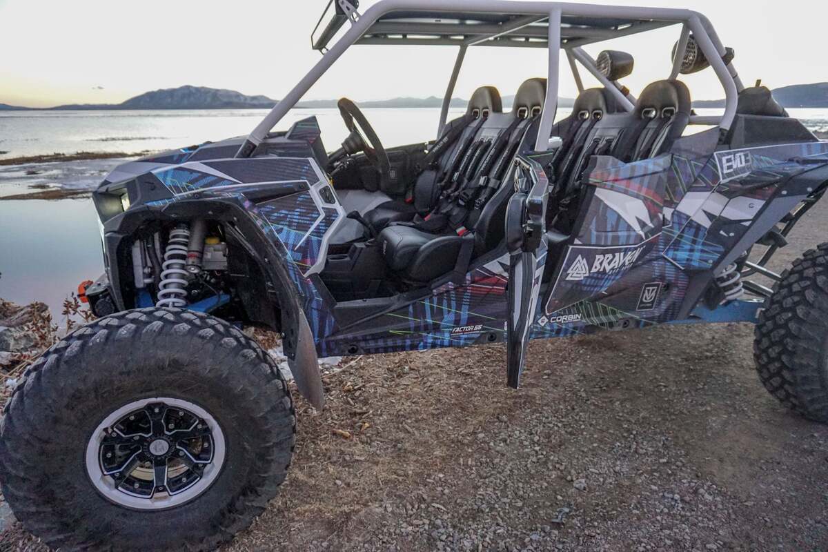 UTVMA '14-'23 Polaris RZR 1000 Elite Series Front & Rear Bench Seat w/ Harnesses