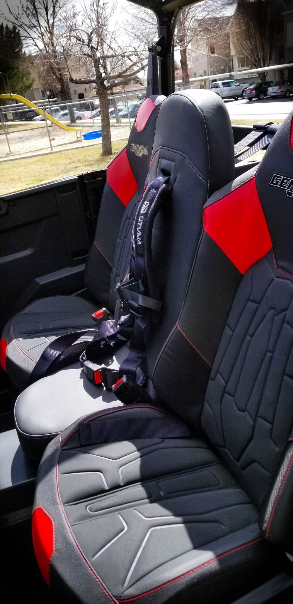 UTVMA '16-'25 Polaris General 4 Rear Bump Seat w/ Console Delete Kit